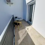Tropical Apartment