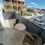 Tropical Apartment *