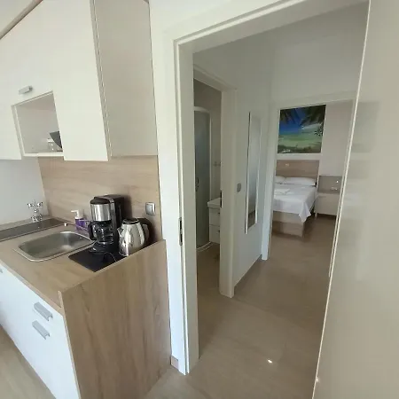 Apartment Tropical *