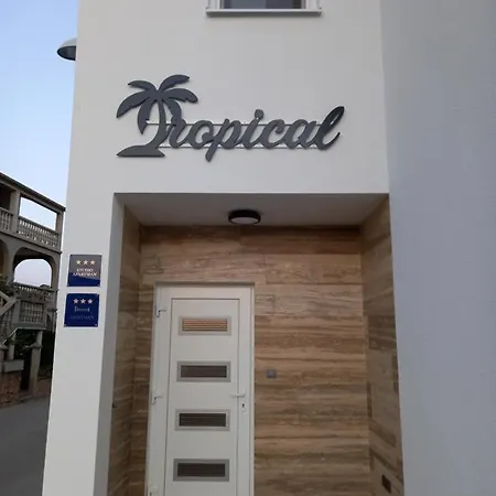 Апартаменты Tropical Водице