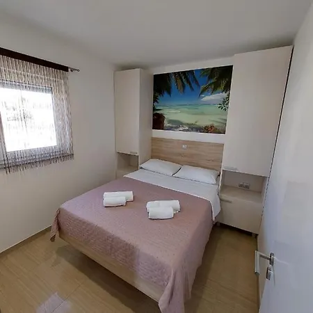 Tropical Apartamento Vodice