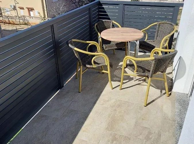 Tropical Apartment *